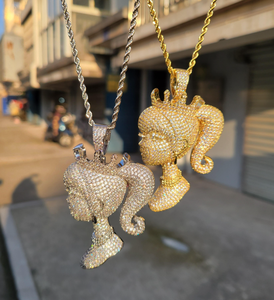 Pendentif Jésus personnalisé en argent 925 avec moissanite VVS de luxe 3D sertie clos, testée au diamant, certifiée IGI - Product Image 4