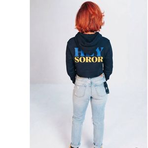 เสื้อฮู้ดครอป SGRho Hey Soror ลายตัวอักษรกรีกสำหรับผู้หญิง เสื้อฮู้ดแขนยาวลำลอง แฟชั่นสตรีทแวร์สำหรับชมรมนักศึกษา - Product Image 2