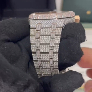 Montre mécanique automatique de luxe VVS Moissanite Diamond Iced Out avec cadran à aiguilles en acier inoxydable et verre saphir - Product Image 3