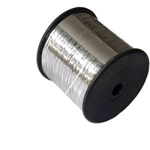 Fil Métallique Scintillant de Type M en PET de Haute Qualité avec Fibres Métalliques à Haute Ténacité, Fil Coloré Or et Argent Brillant pour Tricot Manuel - Product Image 1