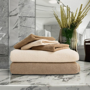 ผ้าขนหนูอาบน้ำคอตตอน100% ผ้าขนหนูสีทึบพร้อมพิมพ์โลโก้ออกแบบได้ตามต้องการจากอินเดีย - Product Image 1