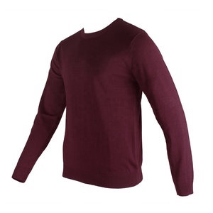 Sudadera con Cuello Redondo 100% Algodón Orgánico, Sudadera con Capucha Personalizada, Ecológica, Bordada y Sublimada para Invierno - Product Image 1