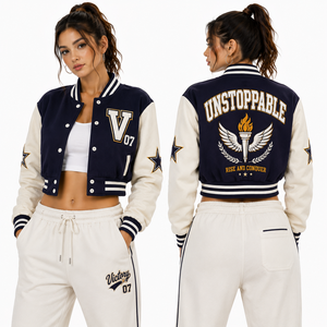 Abrigo Corto Estilo Letterman para Mujer, Marca Privada, Cuerpo de Lana, Mangas de Cuero en Dos Tonos, Ropa Urbana, Venta al Por Mayor, Pedidos al Por Mayor, Directo de Fábrica - Product Image 4