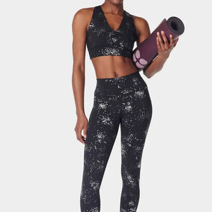 Sujetador deportivo sin costuras con cuello en V profundo para mujer, tirantes cruzados, malla sólida/a cuadros, alta sujeción, ropa de yoga y fitness, transpirable, de secado rápido - Product Image 2