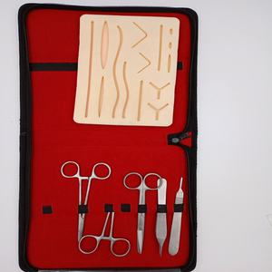 Kit d'entraînement à la suture de qualité supérieure, best-seller, pour étudiants en médecine, avec coussin de pratique de suture chirurgicale par Tegra - Product Image 5
