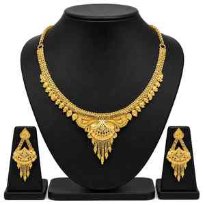 Wholesale Brass 14K18K24K Dye Gold Plated <b>Bridal</b> Short Fashion Necklaces Festive Wear Jewelry Set Traditional Design Jewelry Set - Product Image 1