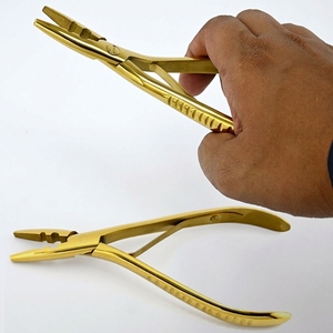 Alicate de Precisión Curvo de Dos Orificios para Abrir y Cerrar Extensiones de Cabello, Herramienta de Acero Inoxidable con Mecanismo de Resorte para Micro Anillos y Nano Anillos - Product Image 1