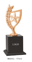 Trofeo de estrella personalizado con grabado de texto personalizado. Trofeo de metal premium con un diseño atractivo, ideal para eventos deportivos.