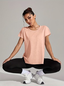 เสื้อยืดคอกลมผ้าโพลีเอสเตอร์/คอตตอนทรงปกติสำหรับผู้หญิง สวมใส่สบายๆ ในฤดูร้อนและฤดูใบไม้ผลิ - Product Image 3