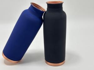 Bouteilles d'eau en cuivre coloré artisanales de qualité supérieure, bouteilles à boire en cuivre pur pour la maison, le bureau et les cadeaux - Product Image 2