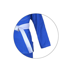 Kimono de judo et uniforme de BJJ personnalisés avec logo pour l'entraînement et la compétition en arts martiaux - Karaté BJJ - Product Image 4