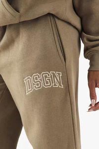 Survêtements surdimensionnés pour femmes, faits sur mesure, avec capuche brodée, 100% coton biologique, ensemble 2 pièces pour femmes - Product Image 5