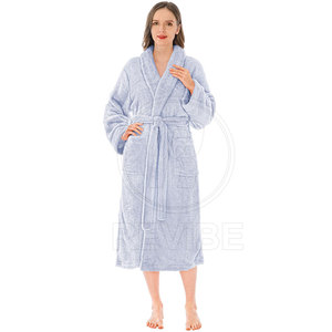 Peignoir pour femmes, douceur premium, texture confortable, vêtement relaxant, collection élégante pour la détente, hiver et été, 100% coton - Product Image 3