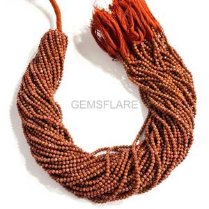 Cuentas redondas microfacetadas de arenisca roja natural de 2 mm, cuentas de arenisca para la fabricación de joyas, venta al por mayor, cuentas sueltas facetadas con corte de diamante. - Product Image 5