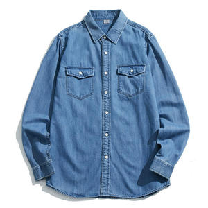 Chemise en jean décontractée unisexe en coton respirant pour homme, grande taille, avec double poche, vente chaude, faible MOQ, vêtement d'extérieur OEM - Product Image 2