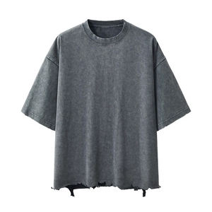 Camiseta Vintage para Hombre con Lavado Ácido, Personalizada con Logotipo de Alta Calidad, Impresión DTG, 100% Algodón, Hombros Caídos, Efecto Desgastado por el Sol y la Nieve - Product Image 3