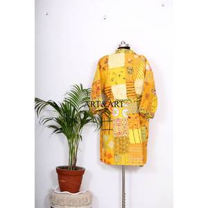 Bata de dormir vintage estilo kimono, cosida a mano, de seda Kantha, con patchwork, chaqueta Kantha multicolor, abrigo con cinturón, bata kimono de invierno. - Product Image 6