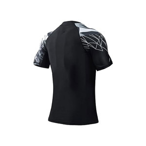เสื้อคอมเพรสชั่นแขนสั้นผู้ชายรุ่นใหม่ แห้งเร็ว ผลิตในปากีสถาน - Product Image 5