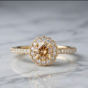 Anillo Floral con Halo de Diamantes Amarillos de Corte Redondo de 2.00CT, Cultivados en Laboratorio, Oro Sólido de 14k, Regalo Sorpresa para Enamorados - Product Image 2