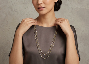 Collar de Dos Capas con Cristal Ovalado y Perla Blanca de 22 Pulgadas, Chapado en Oro, Joyería de Moda para Mujer - Product Image 1