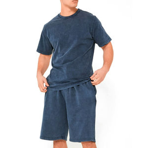 Ensemble deux pièces homme été style streetwear décontracté avec logo imprimé personnalisé, t-shirt et short respirants effet délavé - Product Image 1