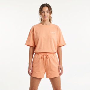 Ensemble court deux pièces pour femmes, tricot uni de haute qualité, personnalisable, t-shirt et short avec tissu respirant et écologique - Product Image 1