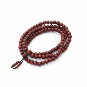 Collar de meditación y oración religiosa Mala de 108 cuentas de sándalo beige natural, Sigma Exports, embalaje a granel, OEM, ODM, venta al por mayor, indio - Product Image 1