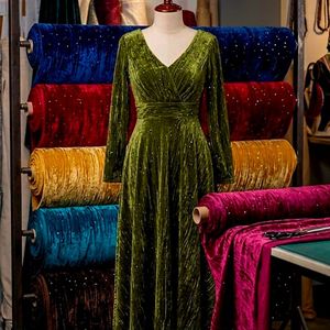 Tela de terciopelo Sparkle Crush, material brillante de 160 GSM para prendas étnicas de alta gama, vestidos de diseñador, decoración de lujo para el hogar, venta al por mayor. - Product Image 1