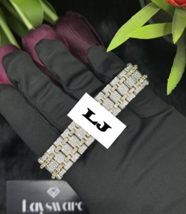 Reloj de Lujo de Acero Inoxidable con Moissanita, 100% Engastado a Mano, Relojes de Joyería con Movimiento Mecánico, Precio Directo de Fábrica, India - Product Image 2