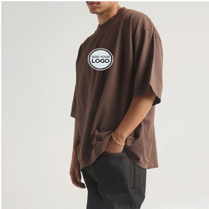 T-shirt en coton épais coupe oversize et carrée, personnalisable par sérigraphie, style streetwear, en coton lourd haute densité, vierge et uni - Product Image 1