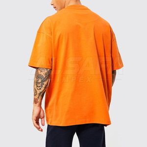 เสื้อยืดผู้ชายทรงหลวมคุณภาพสูง ใส่สบาย เหมาะสำหรับกิจกรรมกลางแจ้ง ดีไซน์ใหม่ เสื้อยืดผู้ชายทรงหลวม - Product Image 4