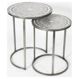 Table gigogne au design unique et élégant, avec plateau en marbre noir et base en métal plaqué or de haute qualité - Product Image 2