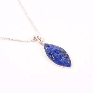 Pendentif Tanzanite Marquise Sculpté à la Main, Fait Main en Argent Sterling 925 Plaqué Or, Sertissage Clos Vintage, Élégante Pierre Précieuse Bleue - Product Image 6