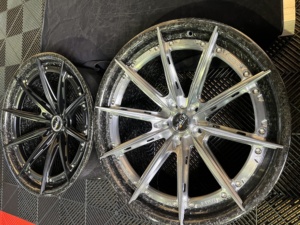 ล้อฟอร์จคาร์บอนไฟเบอร์อัลลอยด์ขัดเงา 2 ชิ้น น้ำหนักเบา ผลิตตามสั่ง ดีไซน์เว้าแบบใหม่ 40 มม. 30 มม. สำหรับดัดแปลง/อัพเกรด - Product Image 4