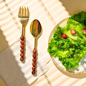 Umweltfreundliches Salatbesteck-Set mit Harzgriff, Goldene Metallgabel und -löffel, Niedliche Servierutensilien für Partys - Product Image 6