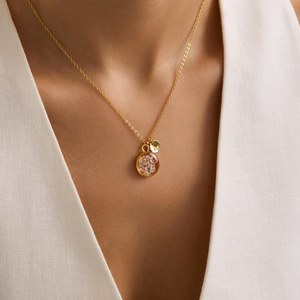 Collier personnalisé en résine époxy avec fleur de naissance, collier avec fleur du mois - Product Image 5