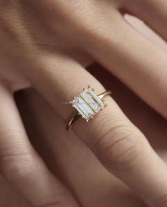 Diamant de laboratoire émeraude de haute qualité en or jaune/rose/blanc 14 carats certifié IGI, design élégant pour la vie quotidienne, cadeau de mariage - Product Image 1