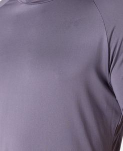 Camiseta de Yoga 2026 Personalizada para Hombre, Cuello Redondo, Manga Corta, Color Sólido, Transpirable, Corte Regular, 100% Poliéster, Gris, Bajo Costo - Product Image 3