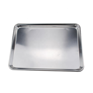 Plat à four élégant avec un design spacieux, surface lisse, distribution de chaleur fiable, manipulation confortable - Product Image 5