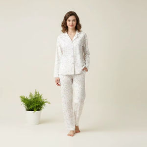 Pijama de Mujer de Manga Larga Estampado de Tallas Grandes, Conjunto de Camisón y Pantalones para Dormir, Personalizable con Estampado Floral, ¡Venta Caliente! - Product Image 1