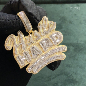 Pendentif buste personnalisé avec initiale ou nom, serti de moissanite VVS taille brillant, style Hip Hop Rapper, bijoux de luxe en argent 925 plaqué or - Product Image 1