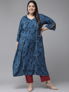 Kurti de rayón para mujer, talla grande, corte en A, con cuello en V, mangas tres cuartos y detalles estampados florales en azul. - Product Image 1