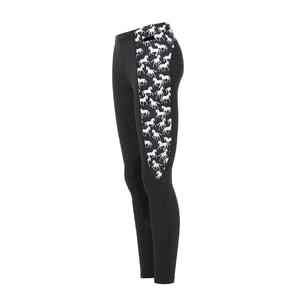 Pantalones de equitación con detalles metálicos en el logotipo para un look de alta costura en las arenas de competición, con estampado de caballos. - Product Image 2