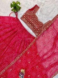 Lehenga Ligero de Georgette con Dupatta, Conjunto de Lehenga y Blusa Étnica India con Dupatta, Estampado, para Boda, de Diseñador - Product Image 5