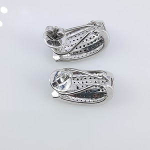 Pendientes de Aro Huggie con Diamantes Azules Naturales de Corte Redondo de 1.90 Cttw, con Color Mejorado, en Plata de Ley 925 - Product Image 6