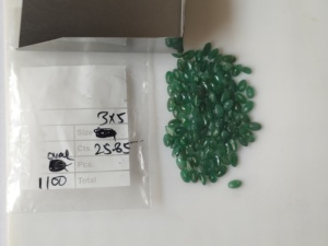 Émeraude naturelle Sakota 5x3MM taille ovale, pierres précieuses de qualité supérieure pour la fabrication de bijoux - Product Image 4