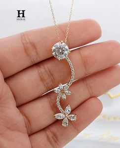 Collar con Colgante de Diamantes Florales en Oro de 18K de Lujo para Mujer - Joyería Fina de Heerak Diamonds - Product Image 2