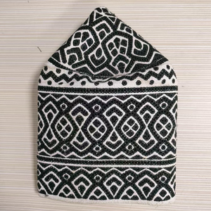 Chapeau islamique Kufi brodé pour homme, orné de pierres, motif floral en coton, respirant et écologique, toutes saisons - Product Image 2