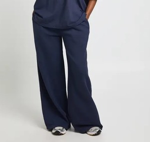 Conjunto Deportivo Ligero para Mujer, Top de Manga Larga con Cuello Redondo y Pantalones, Proveedor de Marca Privada, Chándal con Puños y Dobladillos Acanalados - Product Image 6