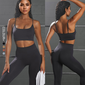 Conjunto Deportivo de Yoga con Estampado Moderno, Bra Deportivo y Leggings - Product Image 3